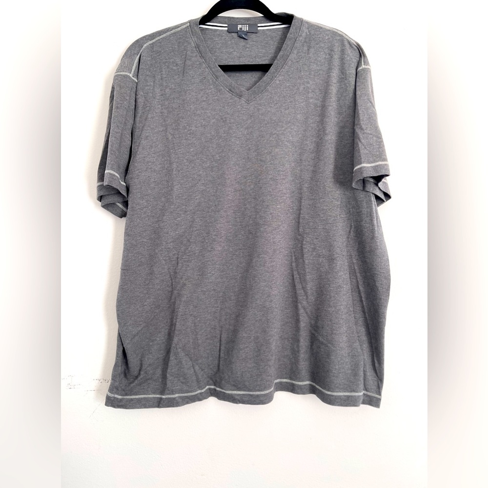 Fiji Shirt for men size XXL color gray V